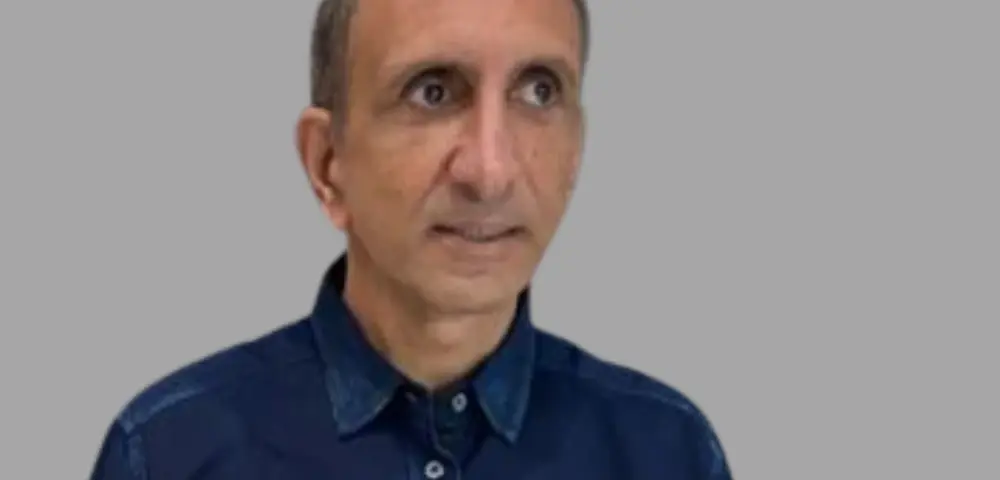 Dr Vicente Salek